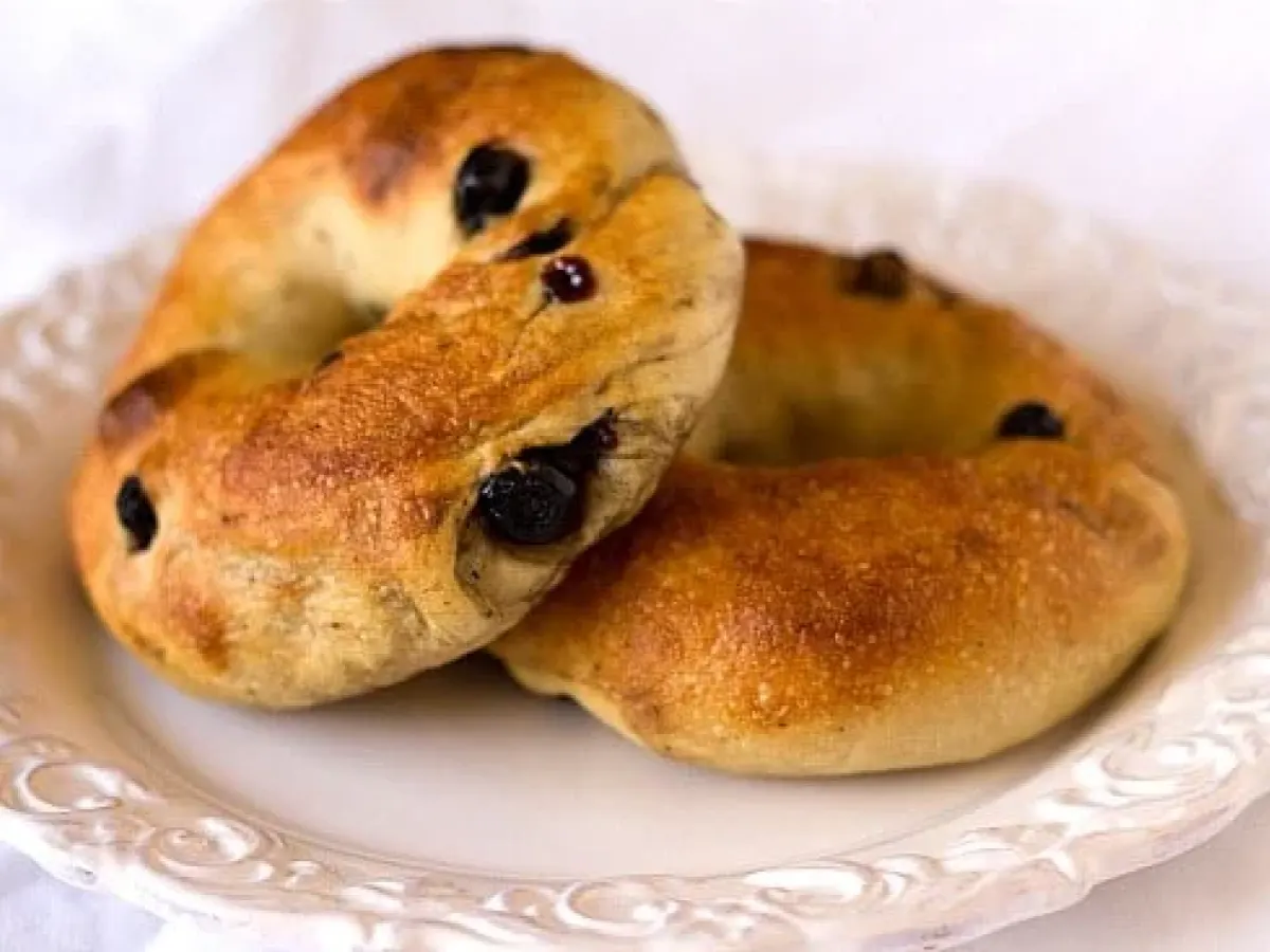 Blueberry Bagel