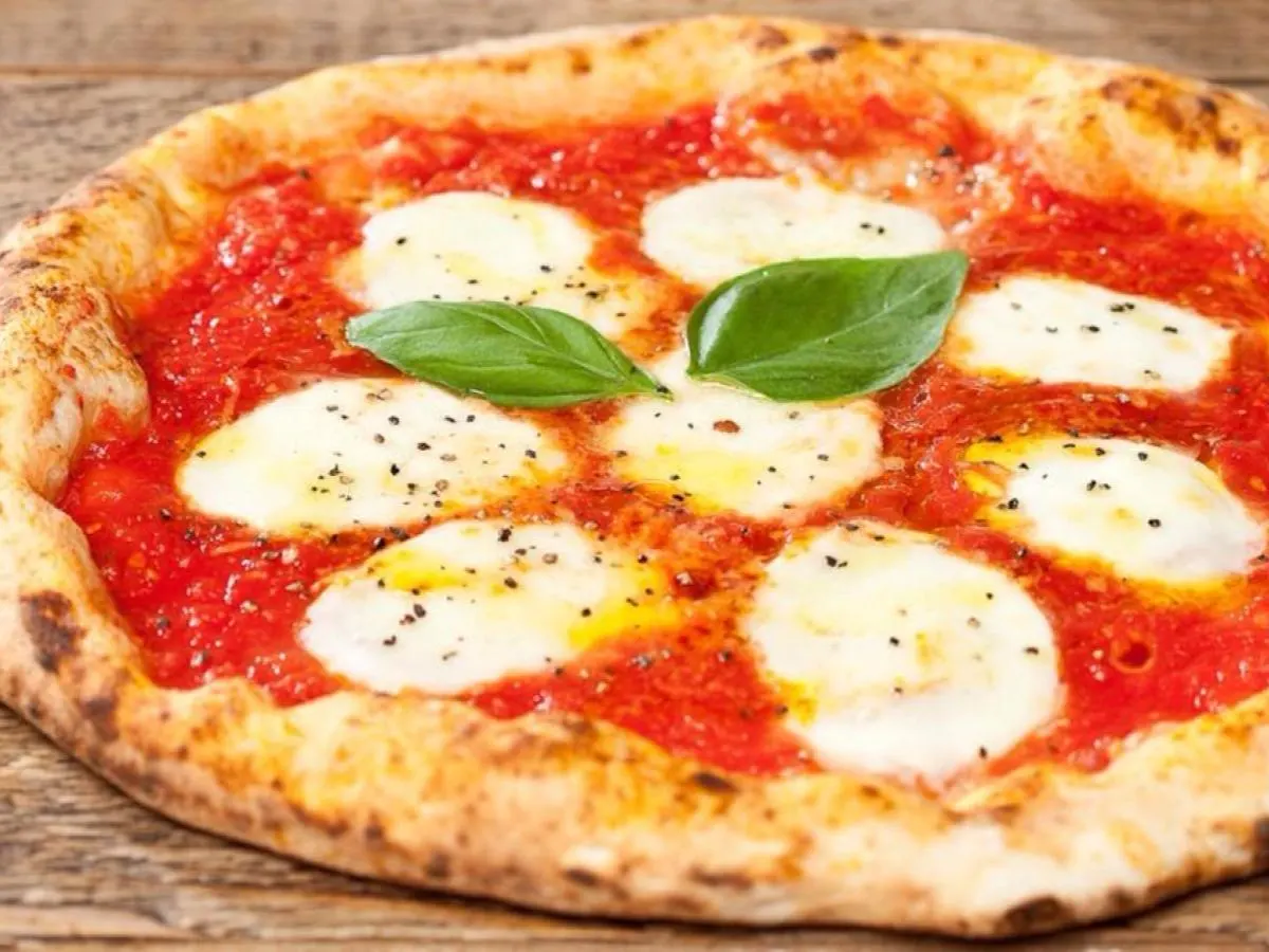Rita's VEGAN Margherita Pizza (18")