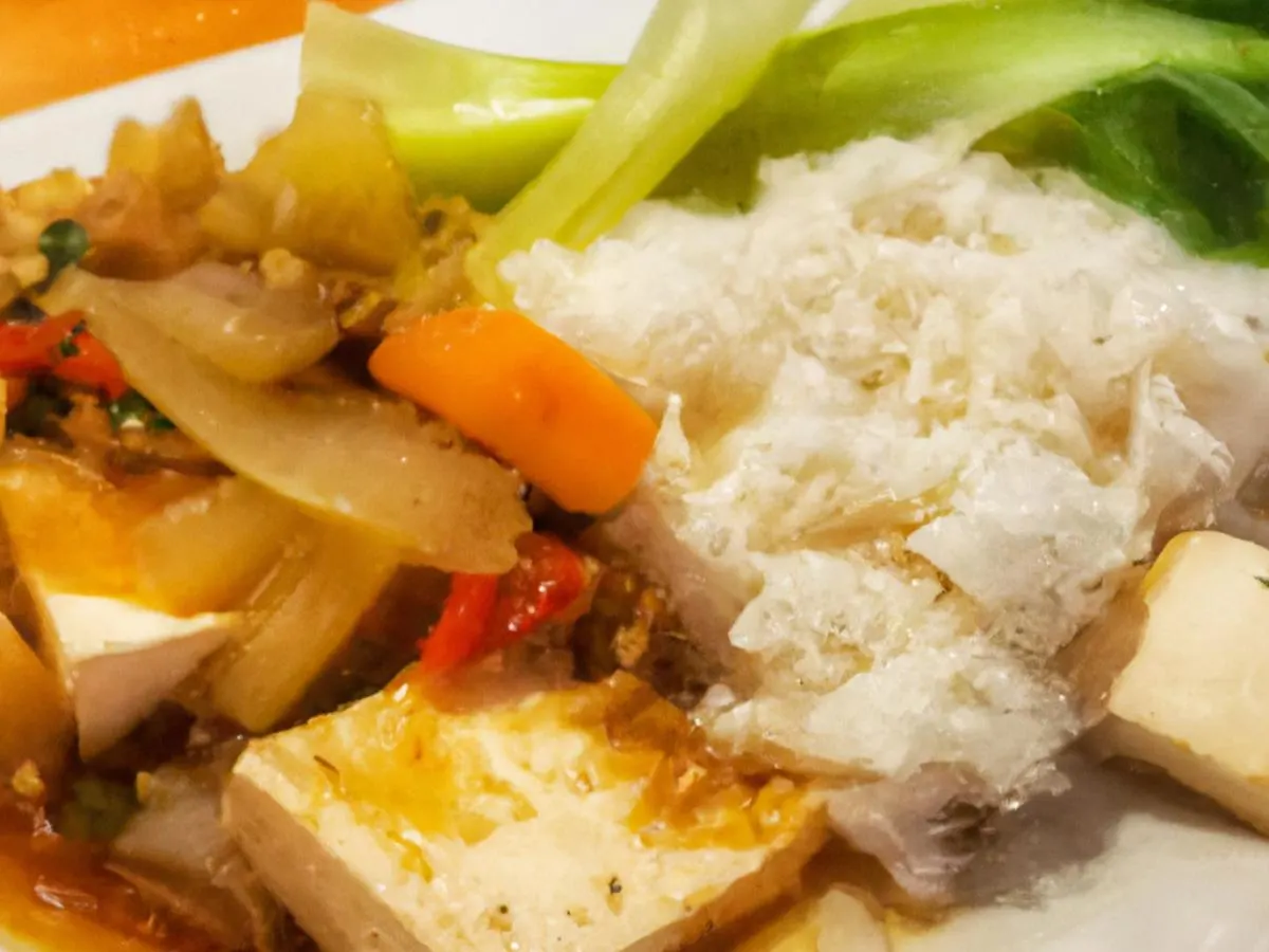 Steamed Tofu With Garlic Sauce, Rice and Veggies Steamed Tofu With Garlic Sauce, Rice and Veggies