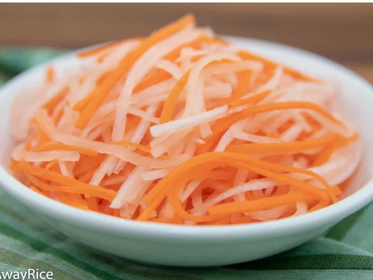 Pickled Carrot & Radish for BYO Bowl