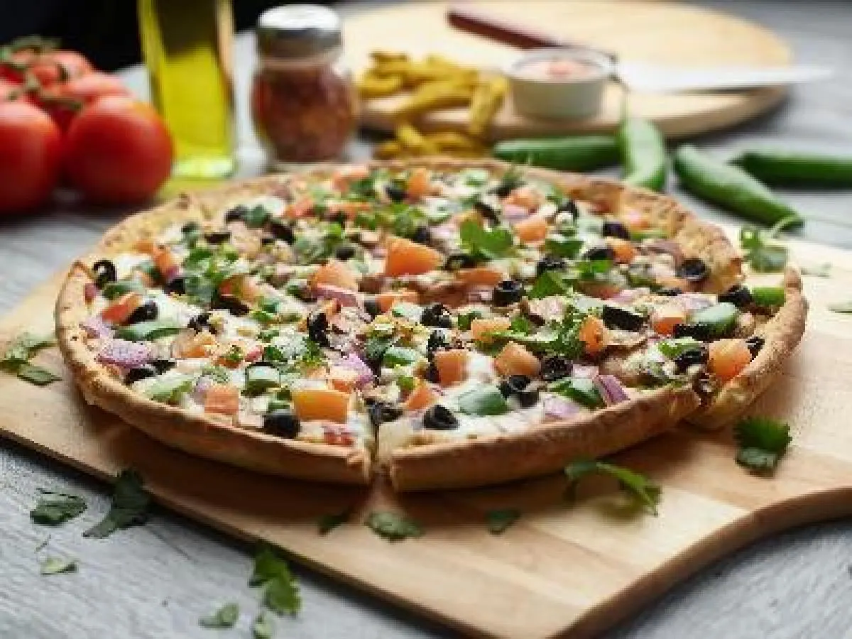 Indian Veggie Pizza [16 oz]