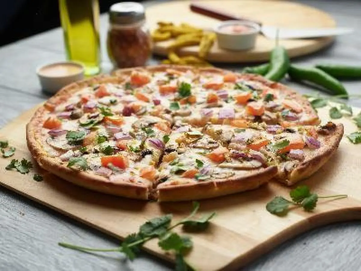 Tandoori Veggie Pizza [21 oz]