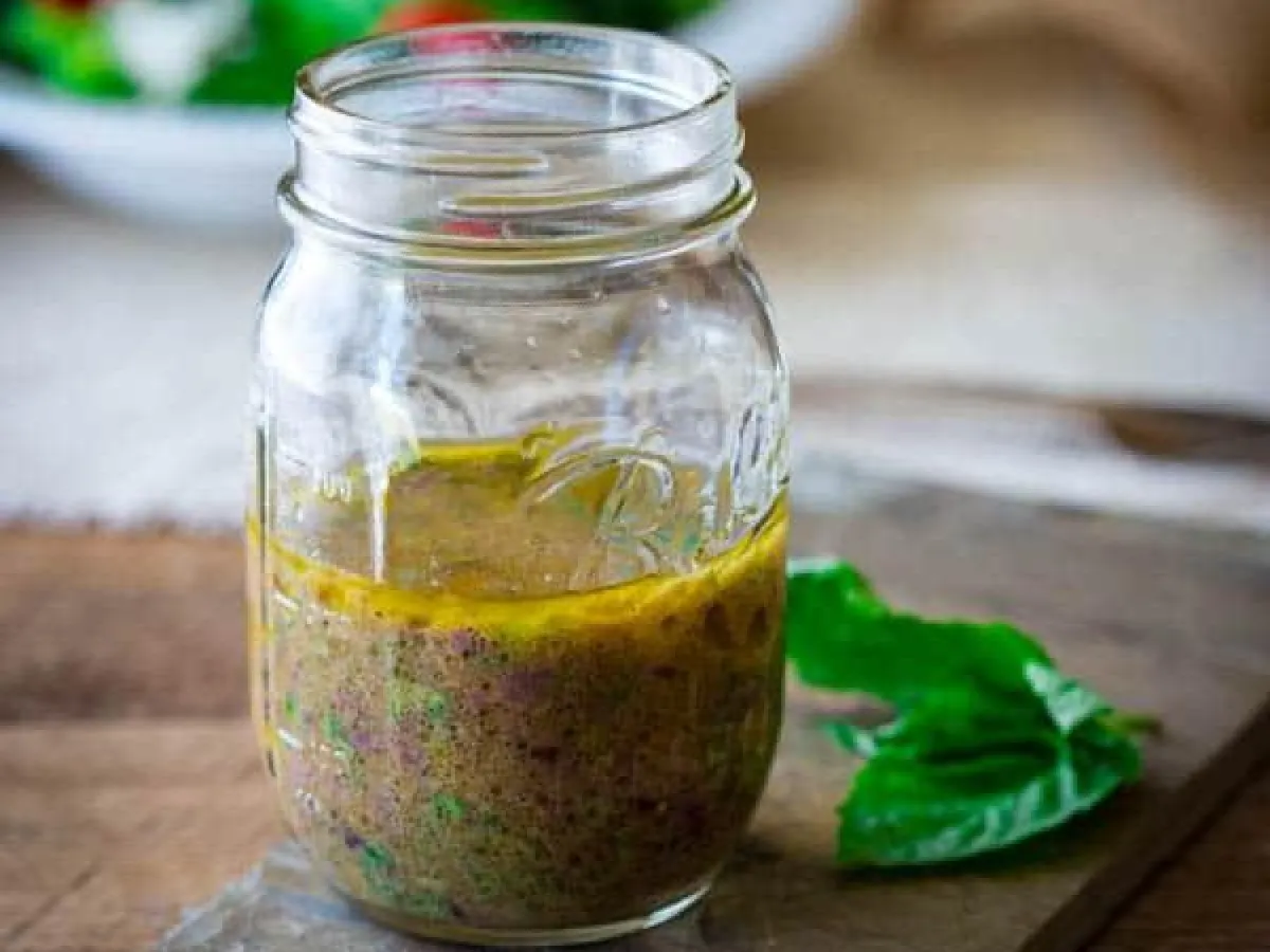 Kalamata vinaigrette