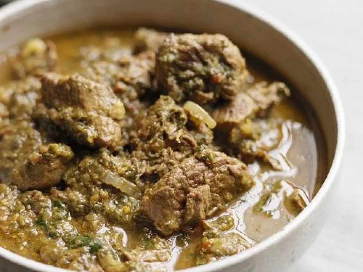 Beef Saag Beef Saag