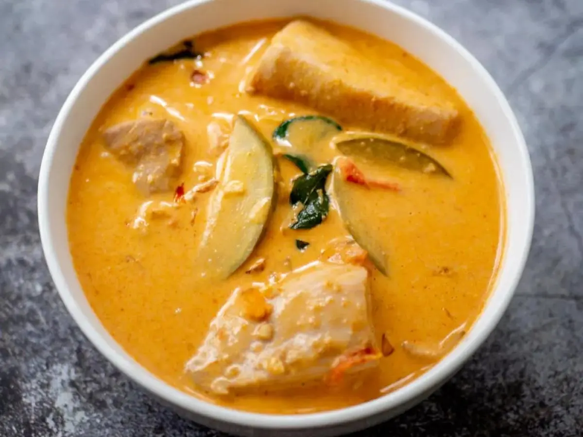 Fish Mango Ginger Curry Boxed Meal Fish Mango Ginger Curry Boxed Meal
