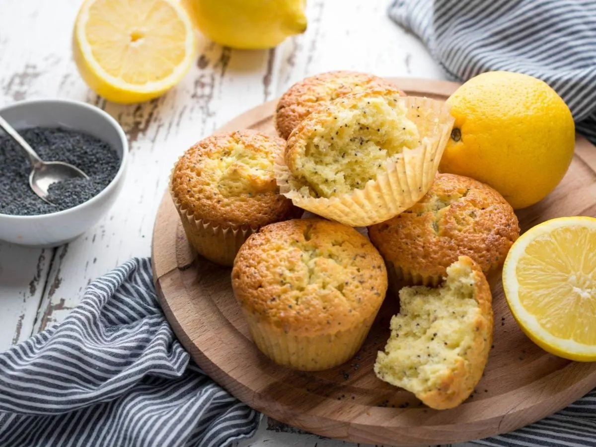 Mini Lemon Poppyseed Muffin Mini Lemon Poppyseed Muffin