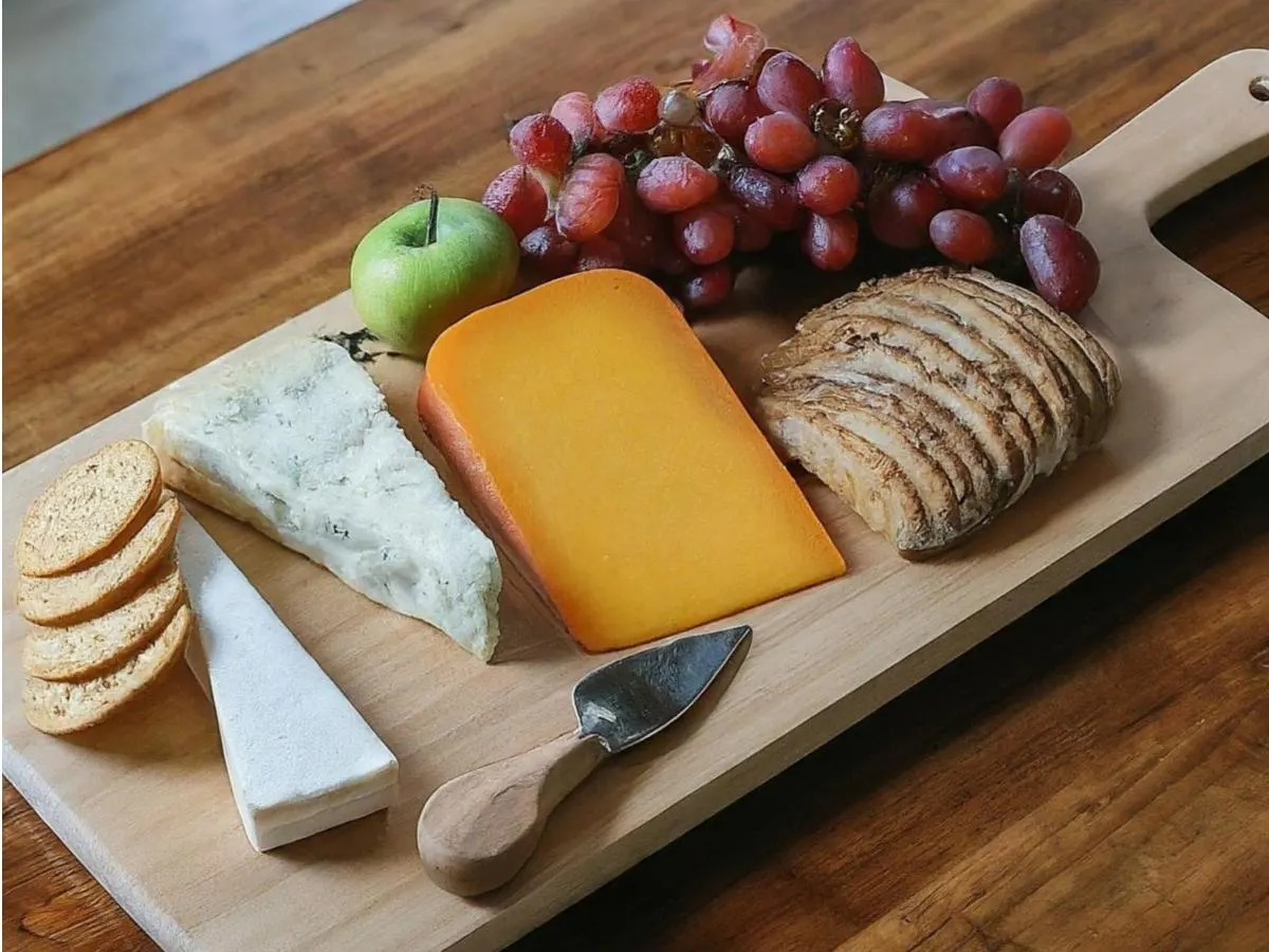 Local, Artisanal Cheese Platter Local, Artisanal Cheese Platter