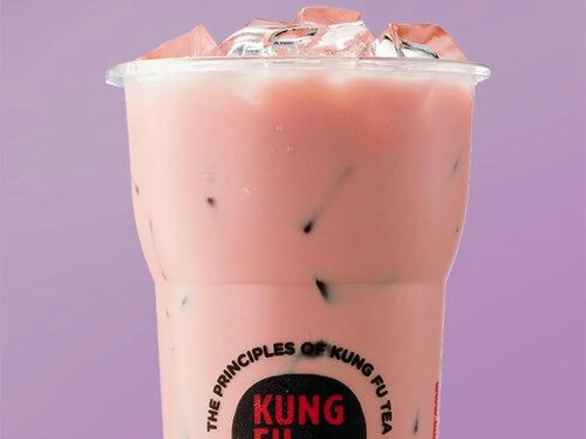 Medium Strawberry Milk Tea | Brown Sugar Wow | Half S 50% Medium Strawberry Milk Tea | Brown Sugar Wow | Half S 50%