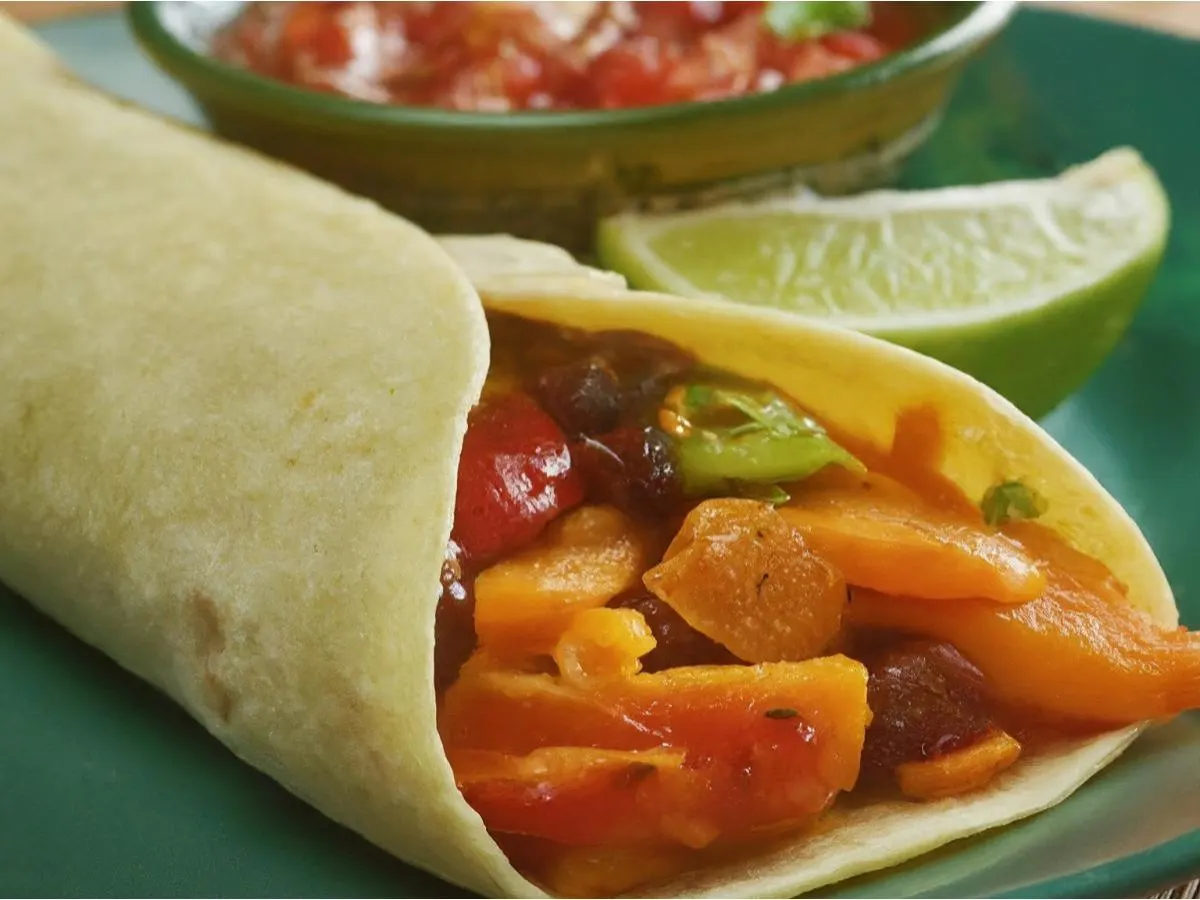 Zanahorias Spiced Carrots and Peppers Burrito