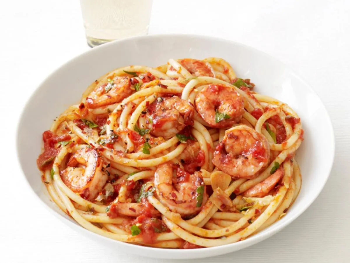 Shrimp Fra Diavolo over Pasta Shrimp Fra Diavolo over Pasta
