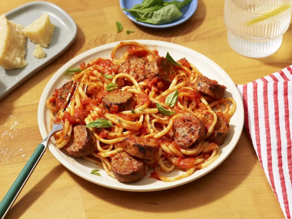 Spaghetti with Sausage Spaghetti with Sausage