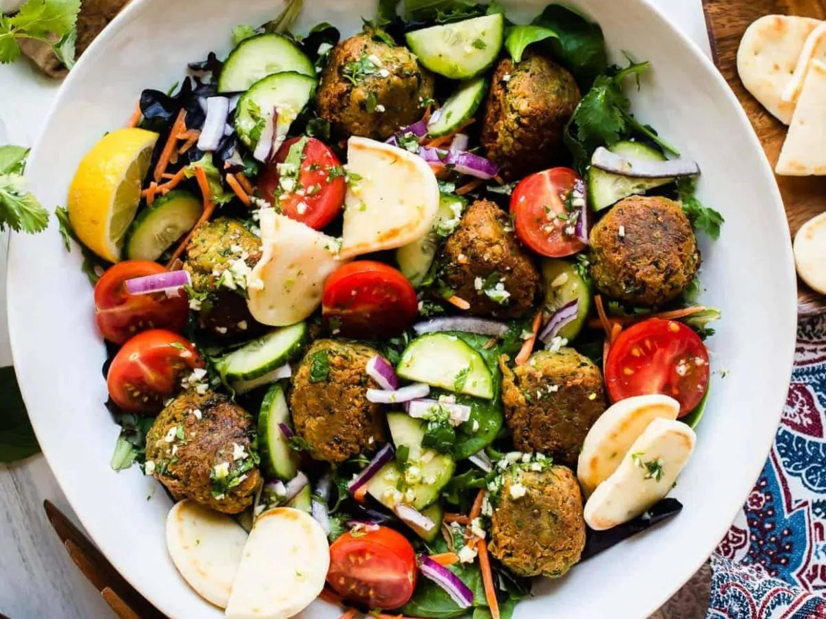 Dairy Free Greek Entree Salad with Falafel