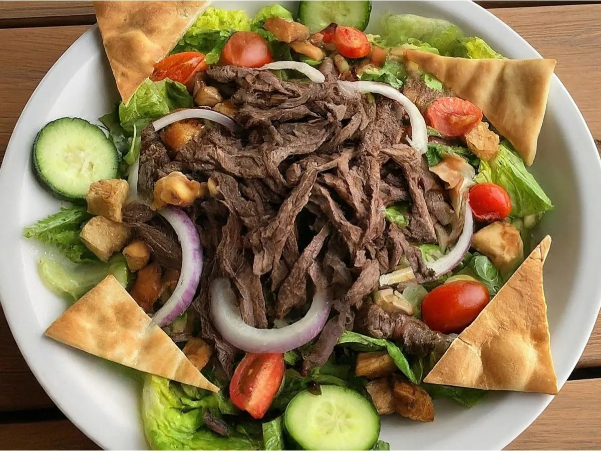 Fattoush Salad With Beef Shawarma Fattoush Salad With Beef Shawarma