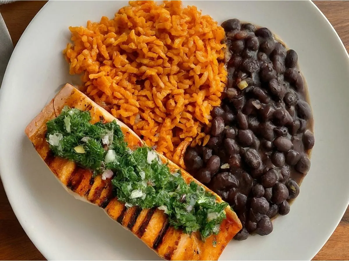 Grilled Salmon Chimichurri