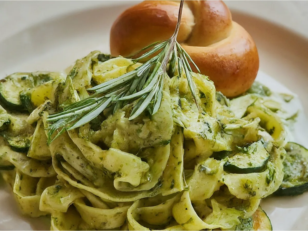 Fettuccine Al Pesto With Rosemary Zucchini and a Garlic Knot Fettuccine Al Pesto With Rosemary Zucchini and a Garlic Knot