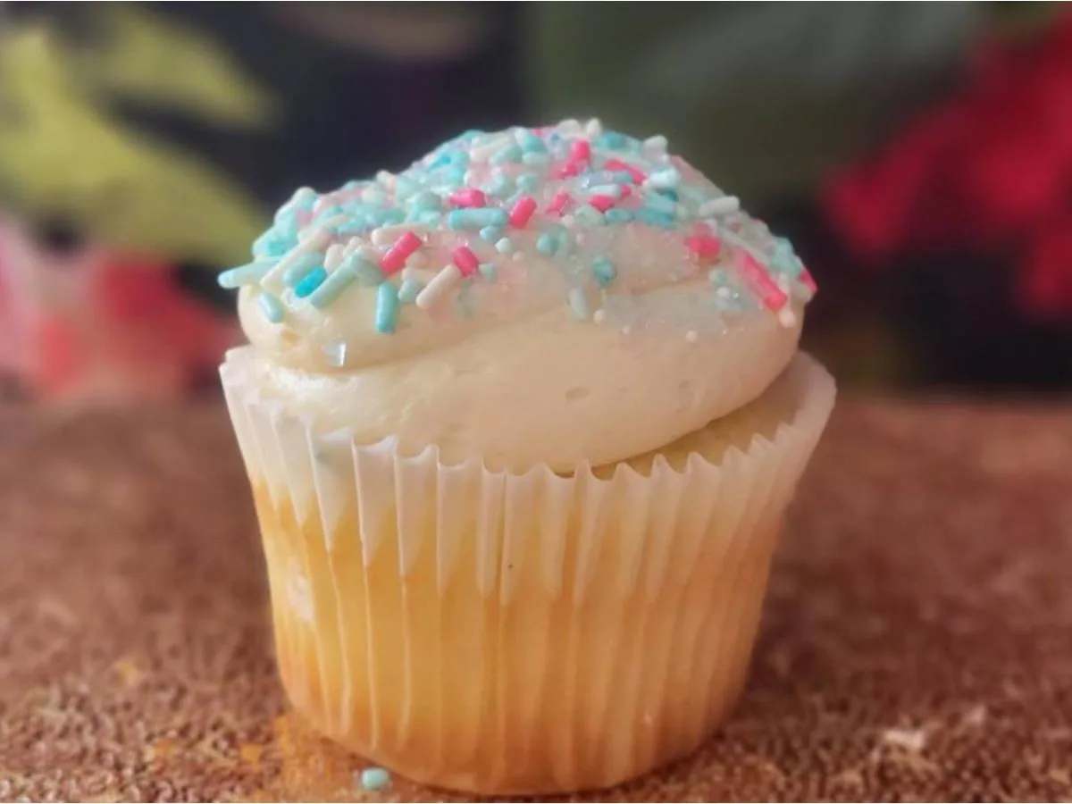 Beckett Cupcake