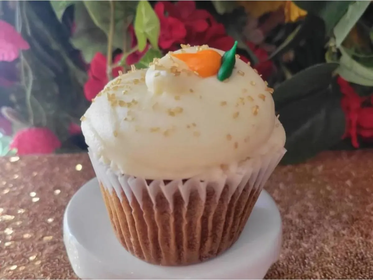 24 Carrot Magic Cupcake
