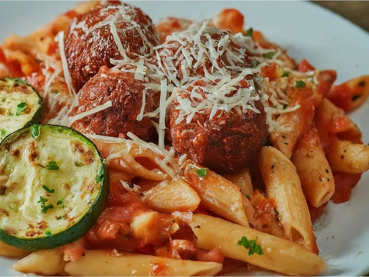 Vegetarian Meatballs with Marinara Pasta & Lemon Garlic Zucchini