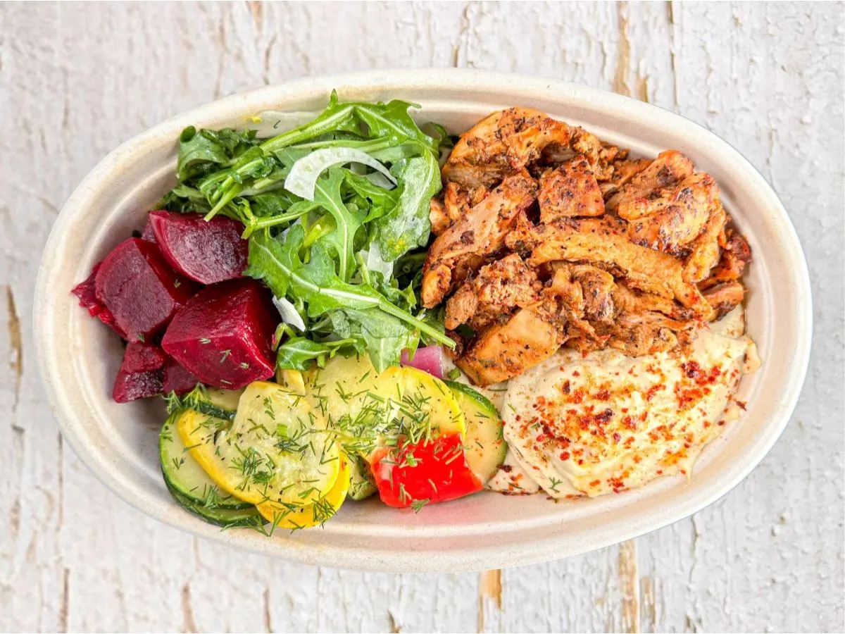 Chicken Hummus Bowl with Pita Chicken Hummus Bowl with Pita