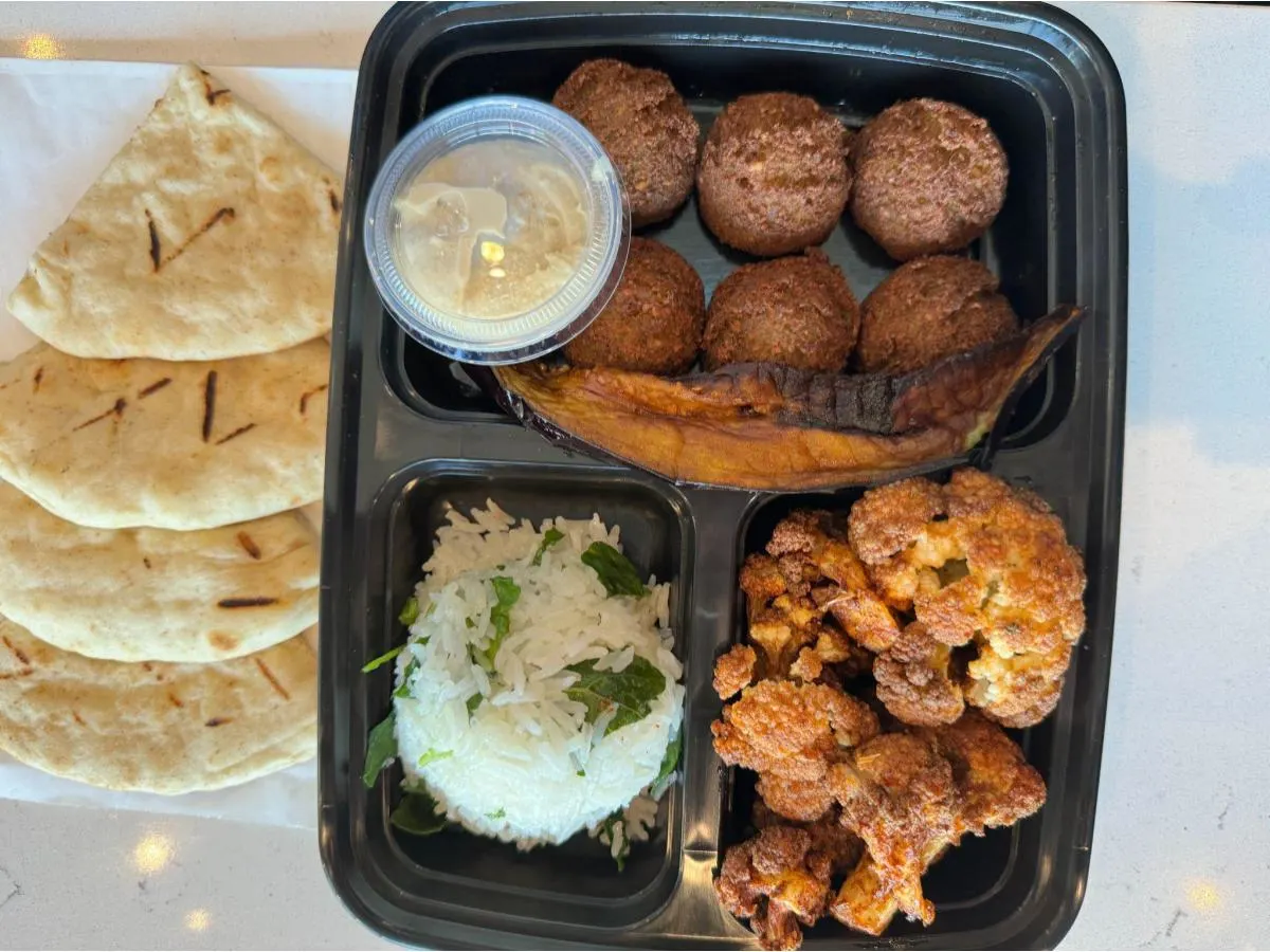 Vegan Falafel Plate With Rice, Cauliflower and Pita Vegan Falafel Plate With Rice, Cauliflower and Pita