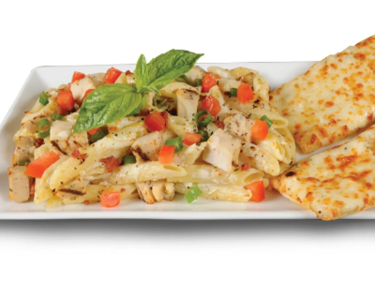 Penne Pollo Rustico Pasta Penne Pollo Rustico Pasta
