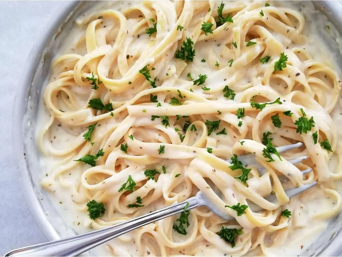 Fettuccini Alfredo Fettuccini Alfredo