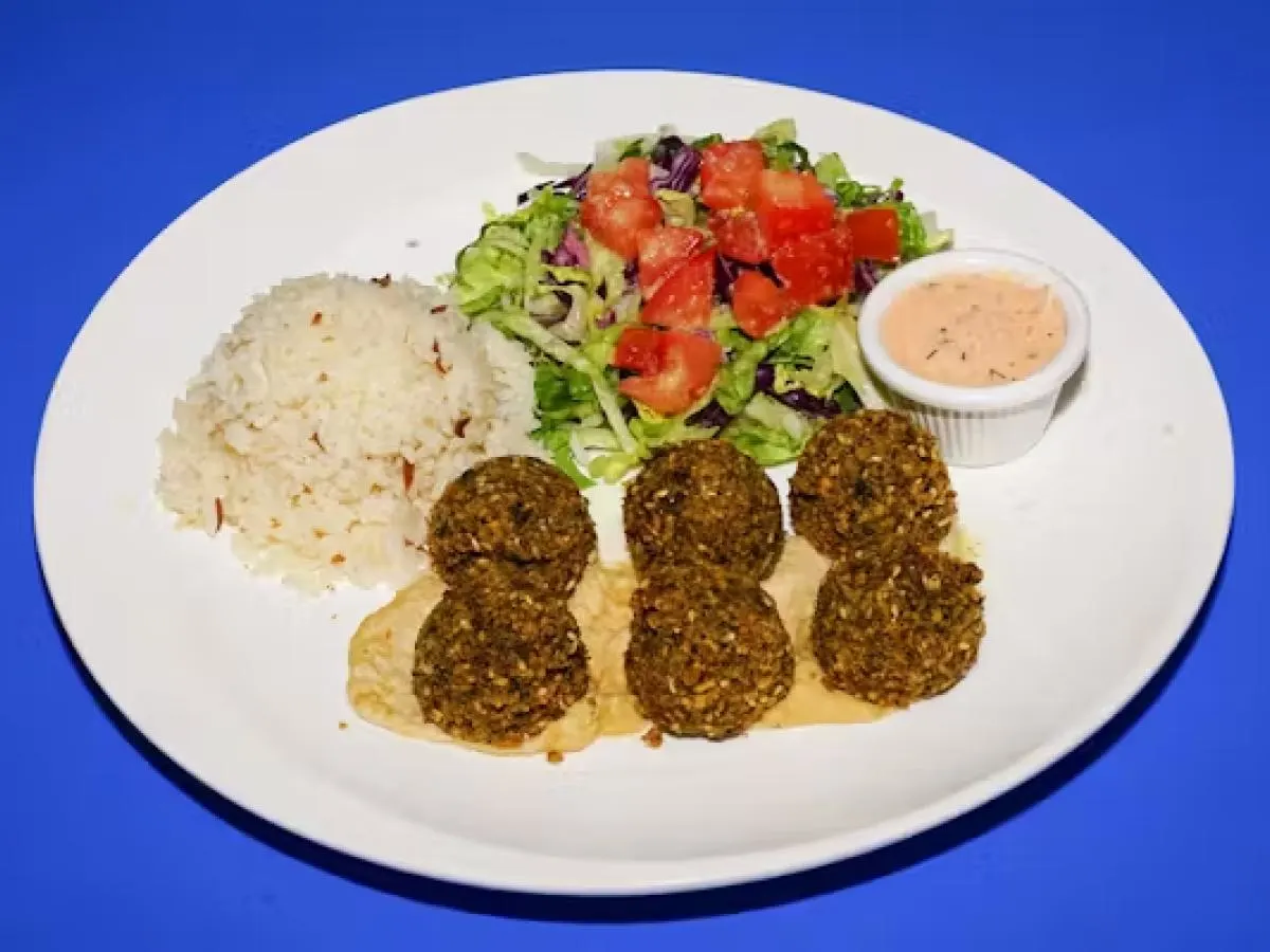 Falafel Plate (6 Pieces) Falafel Plate (6 Pieces)