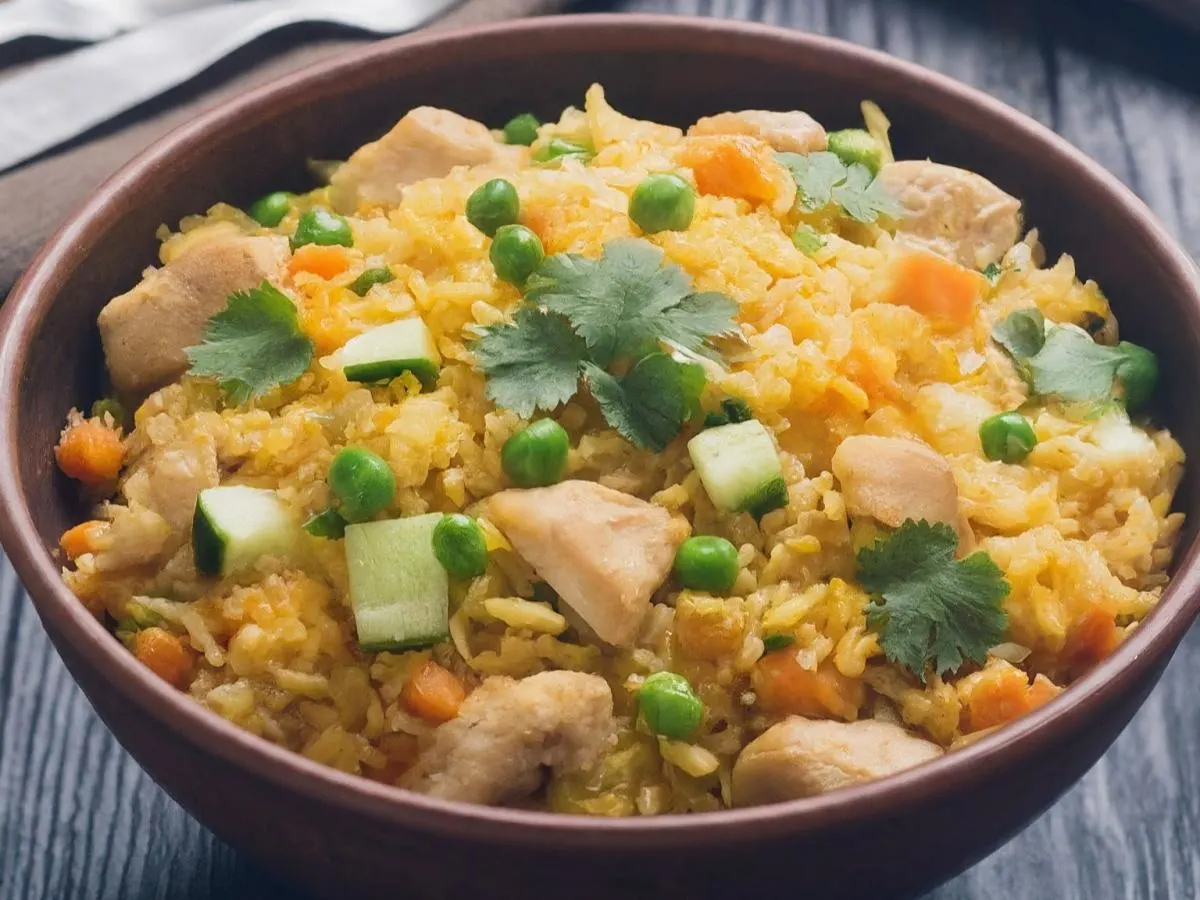 Gluten-Free Chicken Thai Style Fried Rice Box Gluten-Free Chicken Thai Style Fried Rice Box