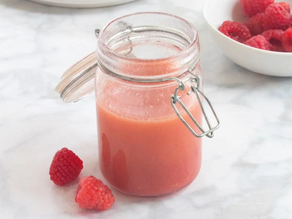 Light Raspberry Vinaigrette