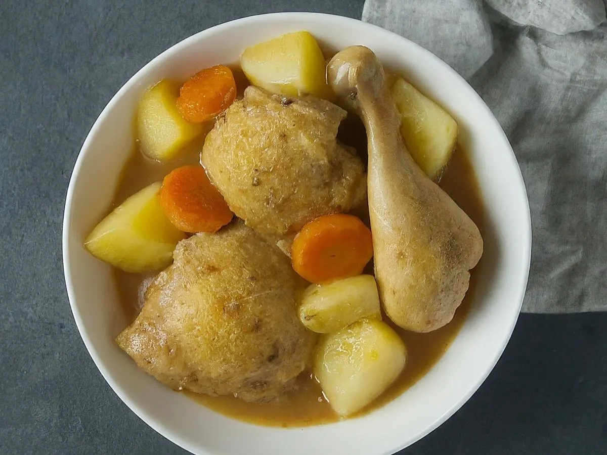 Stewed Chicken Combo Stewed Chicken Combo