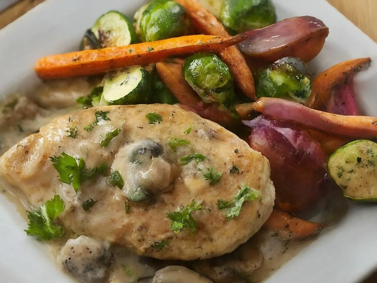 Light Carb Chicken Marsala with Herb Roasted Veggies Light Carb Chicken Marsala with Herb Roasted Veggies