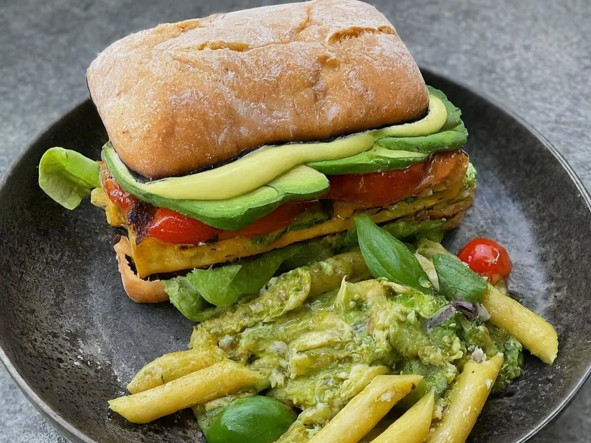 Grilled Tofu Sandwich with Pasta Primavera Salad Grilled Tofu Sandwich with Pasta Primavera Salad