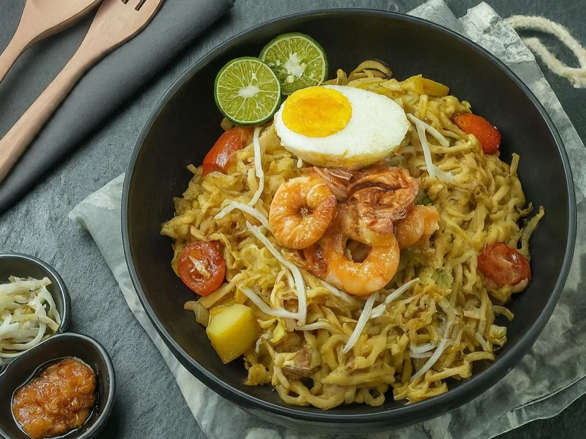 Mee Goreng Shrimp Box Mee Goreng Shrimp Box