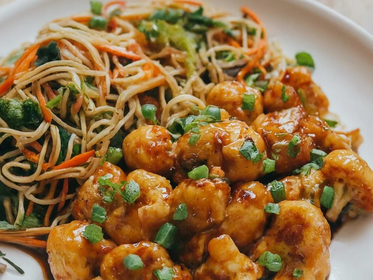 Gobi Manchurian & Veggie Chow Mein Gobi Manchurian & Veggie Chow Mein