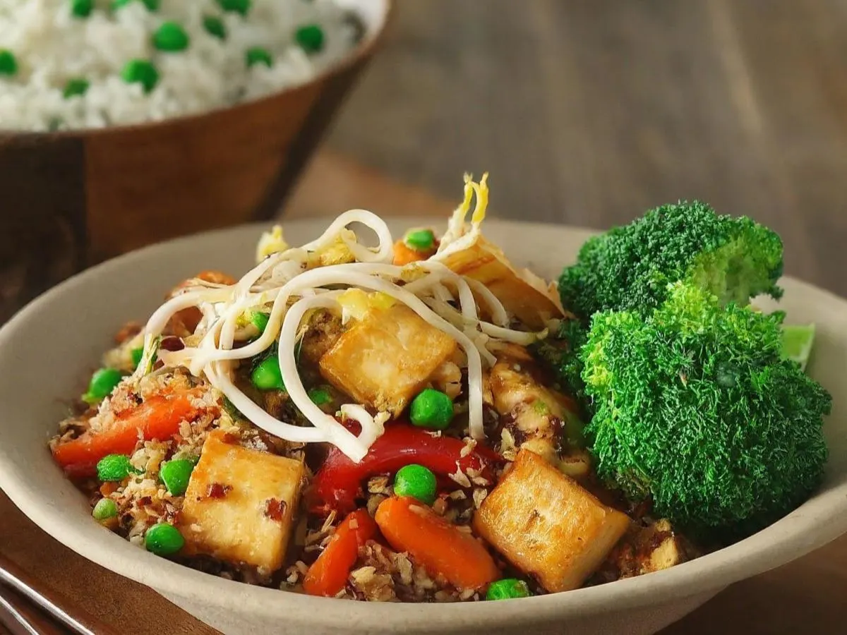 Vegetarian Delight with Rice and Peas & Broccoli Vegetarian Delight with Rice and Peas & Broccoli