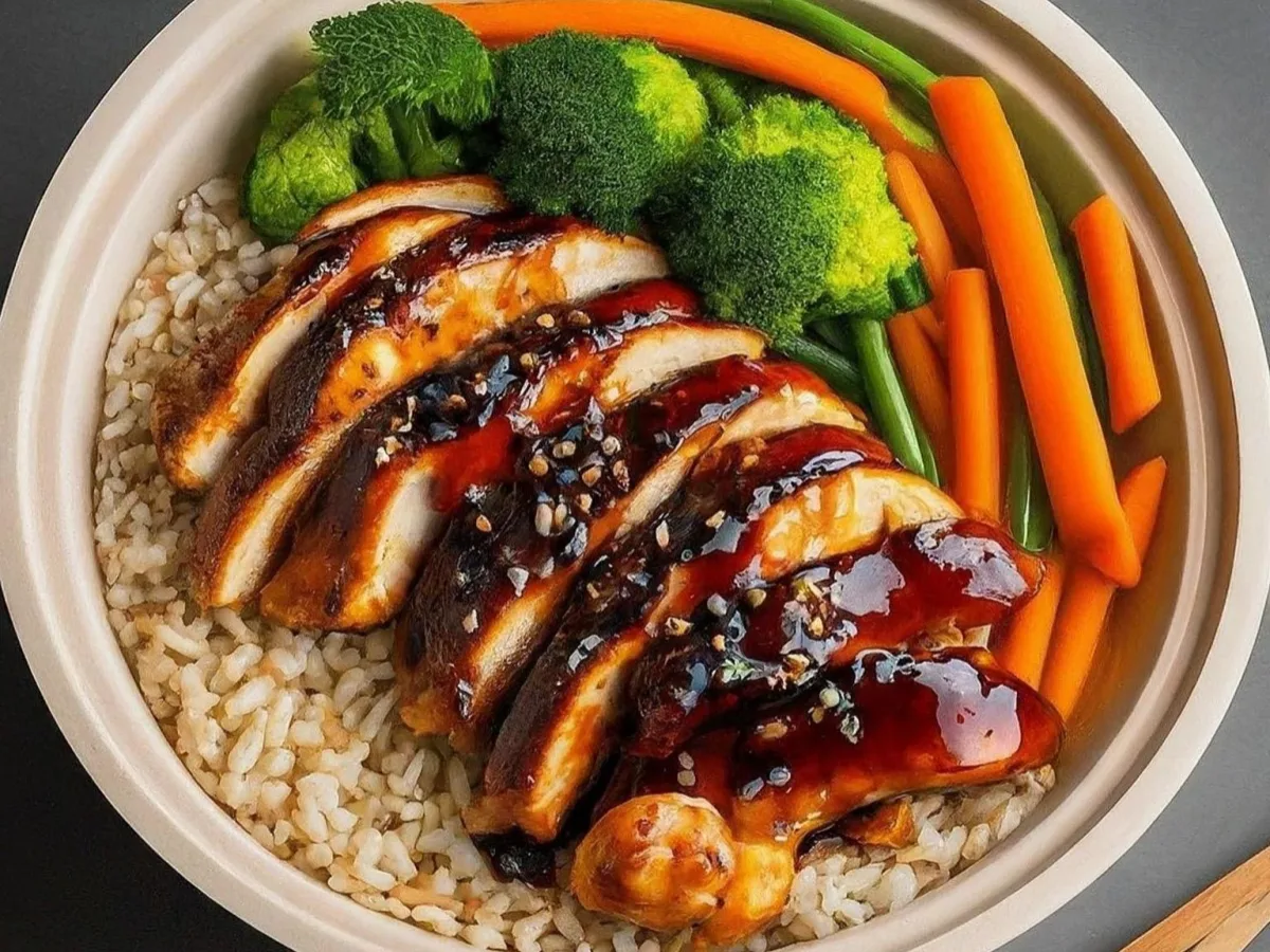 Chicken Teriyaki Boxed Meal with Brown Rice and Teriyaki Sauce