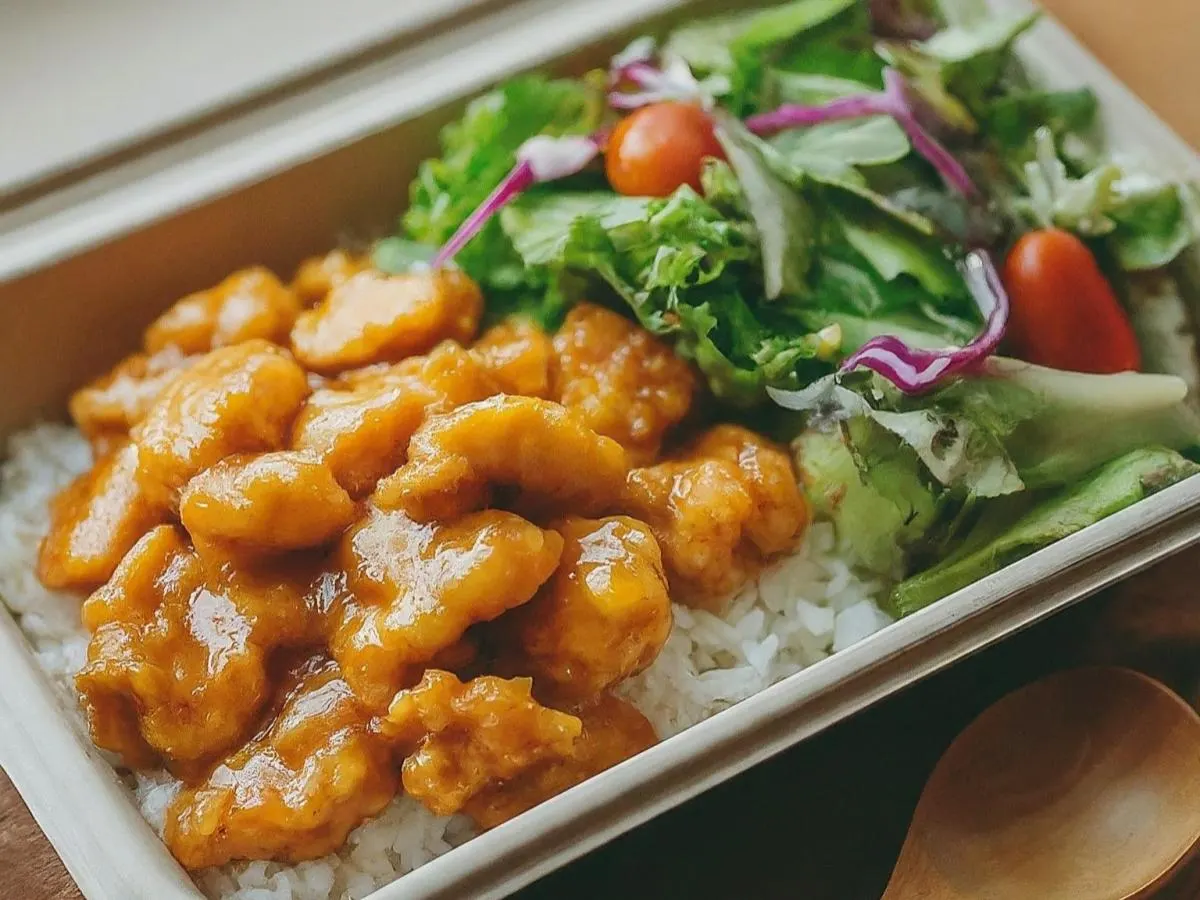 Orange Chicken Boxed Meal with Salad