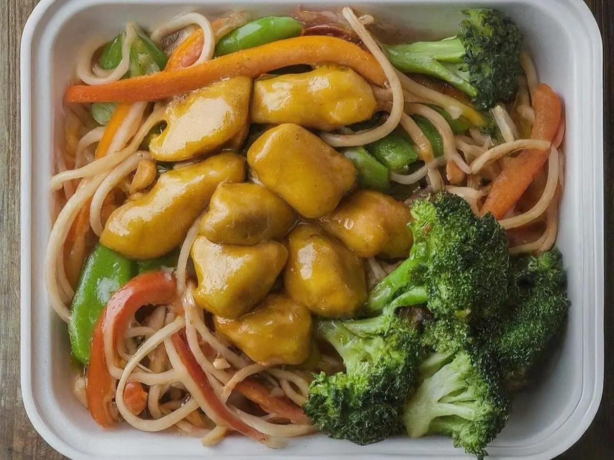 Orange Chicken Boxed Meal with Noodles