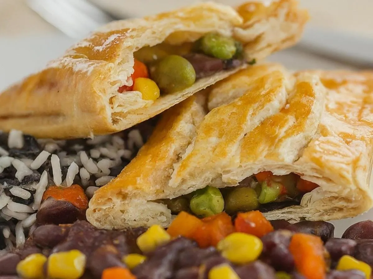 Vegan Empanadas Plate Vegan Empanadas Plate