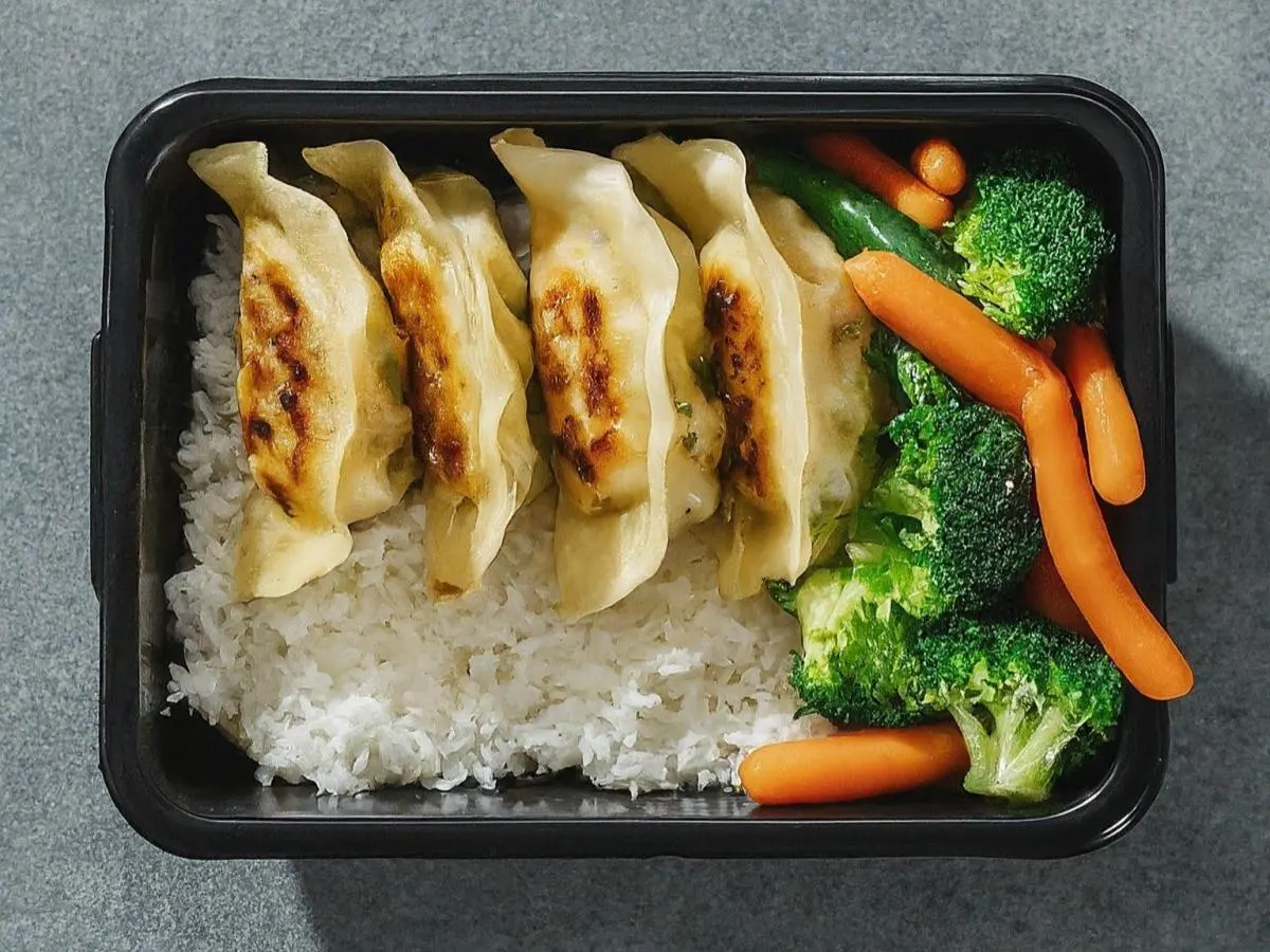 Chicken Potstickers with Veggies and Rice Chicken Potstickers with Veggies and Rice