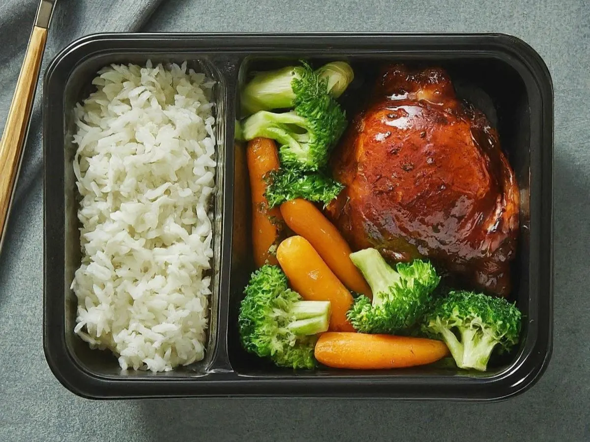 Bourbon Chicken with Veggies and Rice Bourbon Chicken with Veggies and Rice