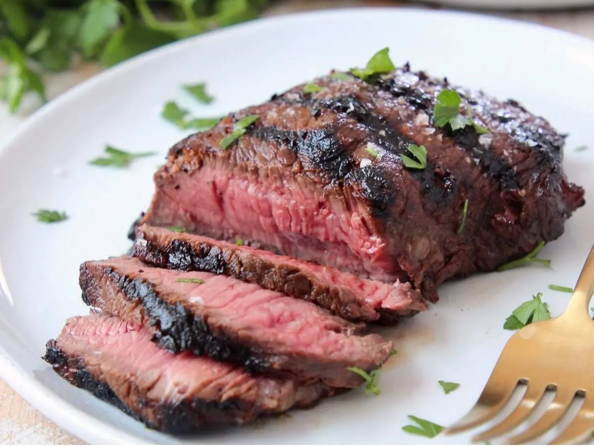 Grilled Sliced Sirloin Steak