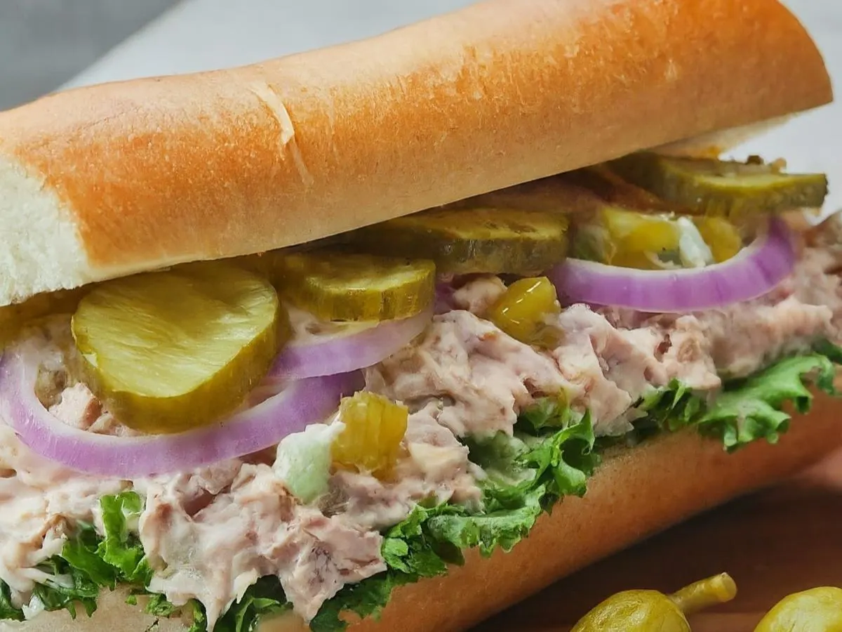 Albacore Tuna Sub on White Bread and Side Salad Combo (No Tomatoes) Albacore Tuna Sub on White Bread and Side Salad Combo (No Tomatoes)