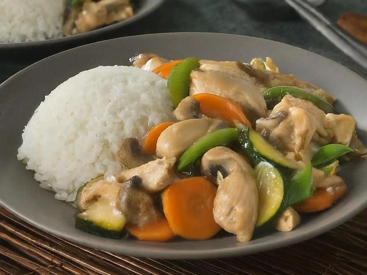 Moo Goo Gai Pan and Rice