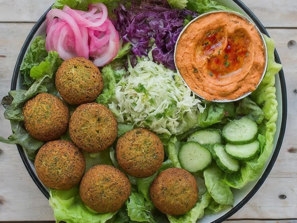 Falafel Salad