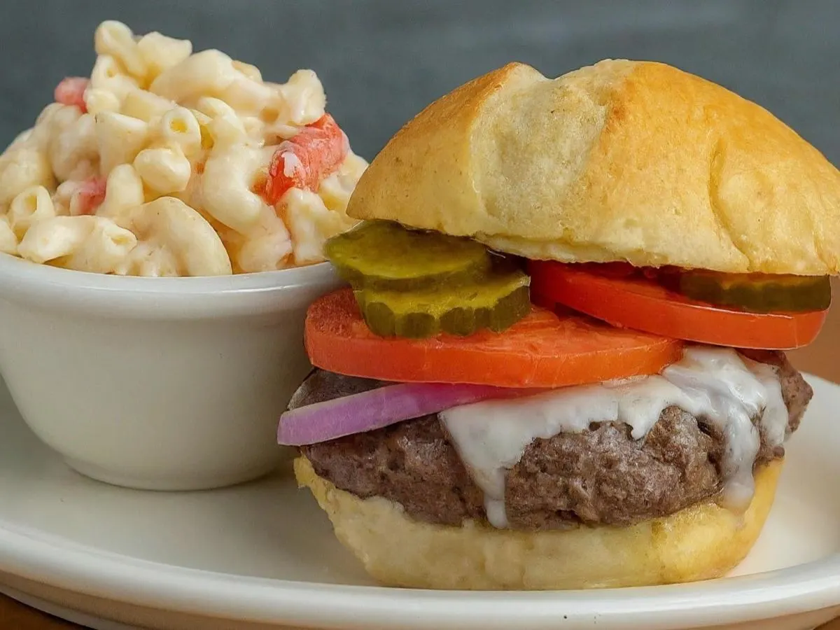 All Beef Burger (No Lettuce) with Macaroni Salad