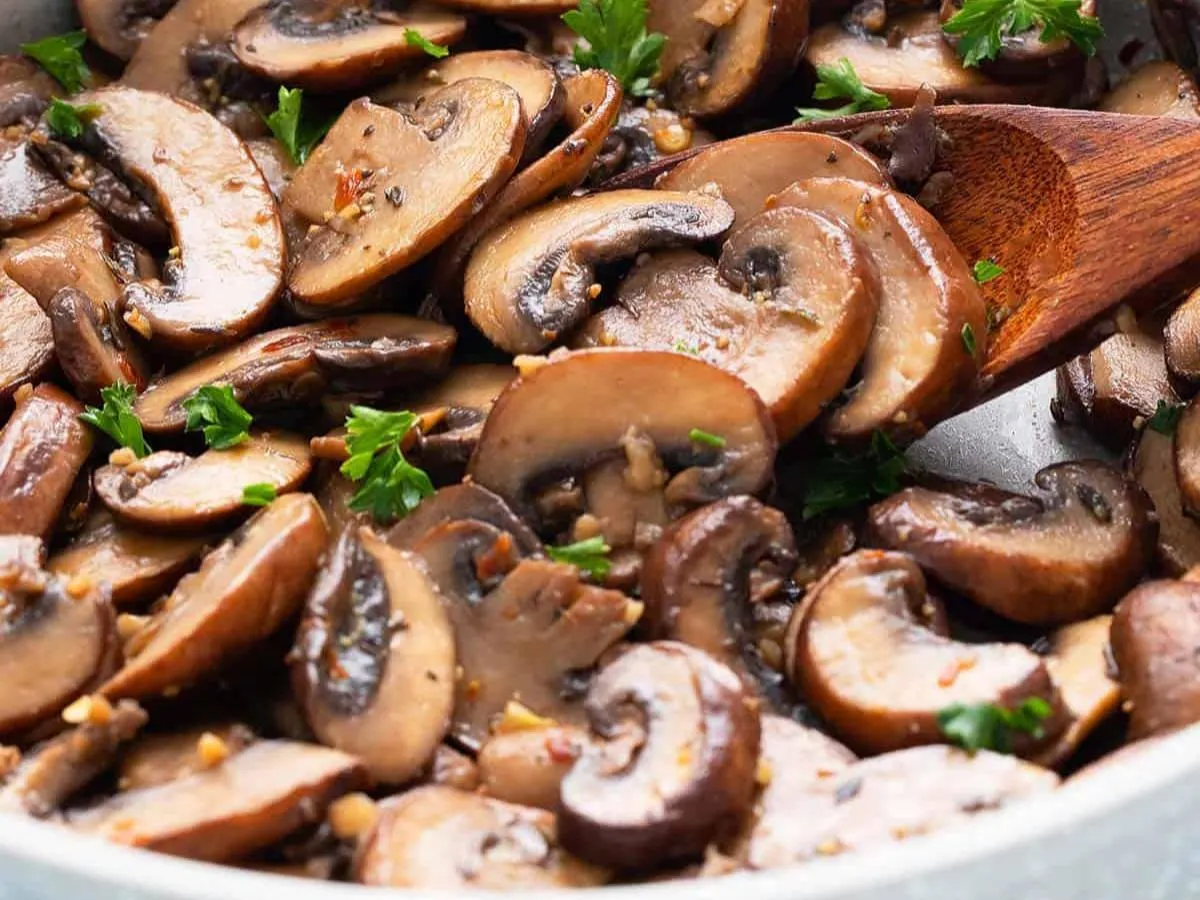 Sauteed Mushrooms Sauteed Mushrooms
