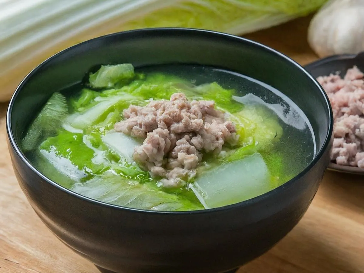 Napa Cabbage and Ground Pork Soup with Rice Napa Cabbage and Ground Pork Soup with Rice