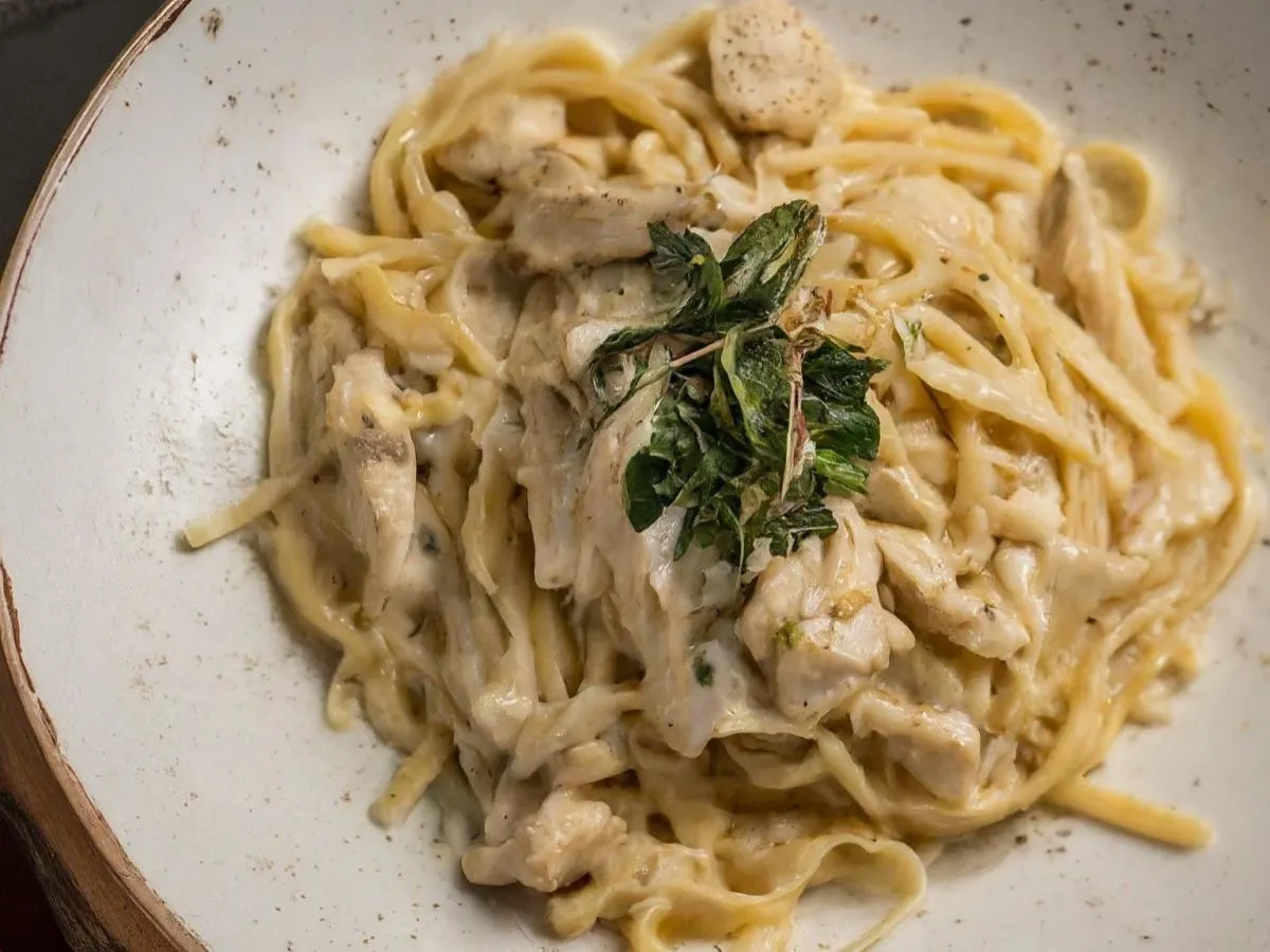 Chicken Alfredo Spaghetti Chicken Alfredo Spaghetti
