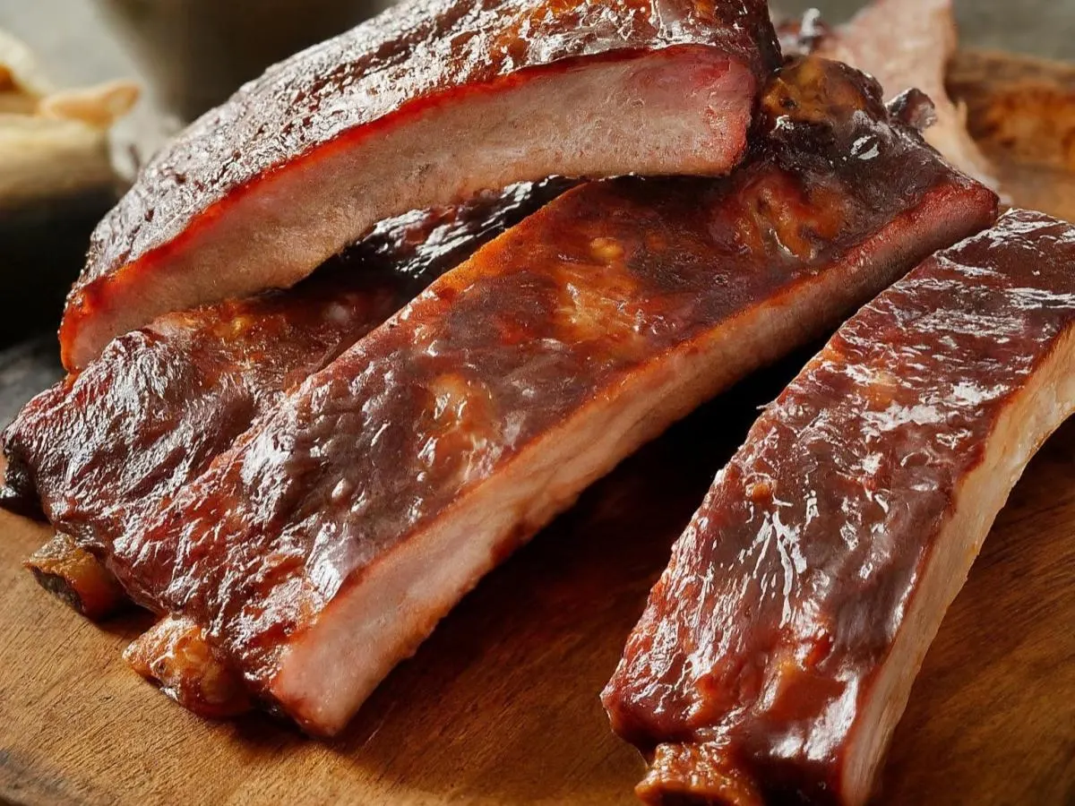BBQ Ribs with Smoked BBQ Sauce BBQ Ribs with Smoked BBQ Sauce